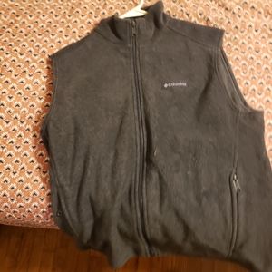 Columbia Vest